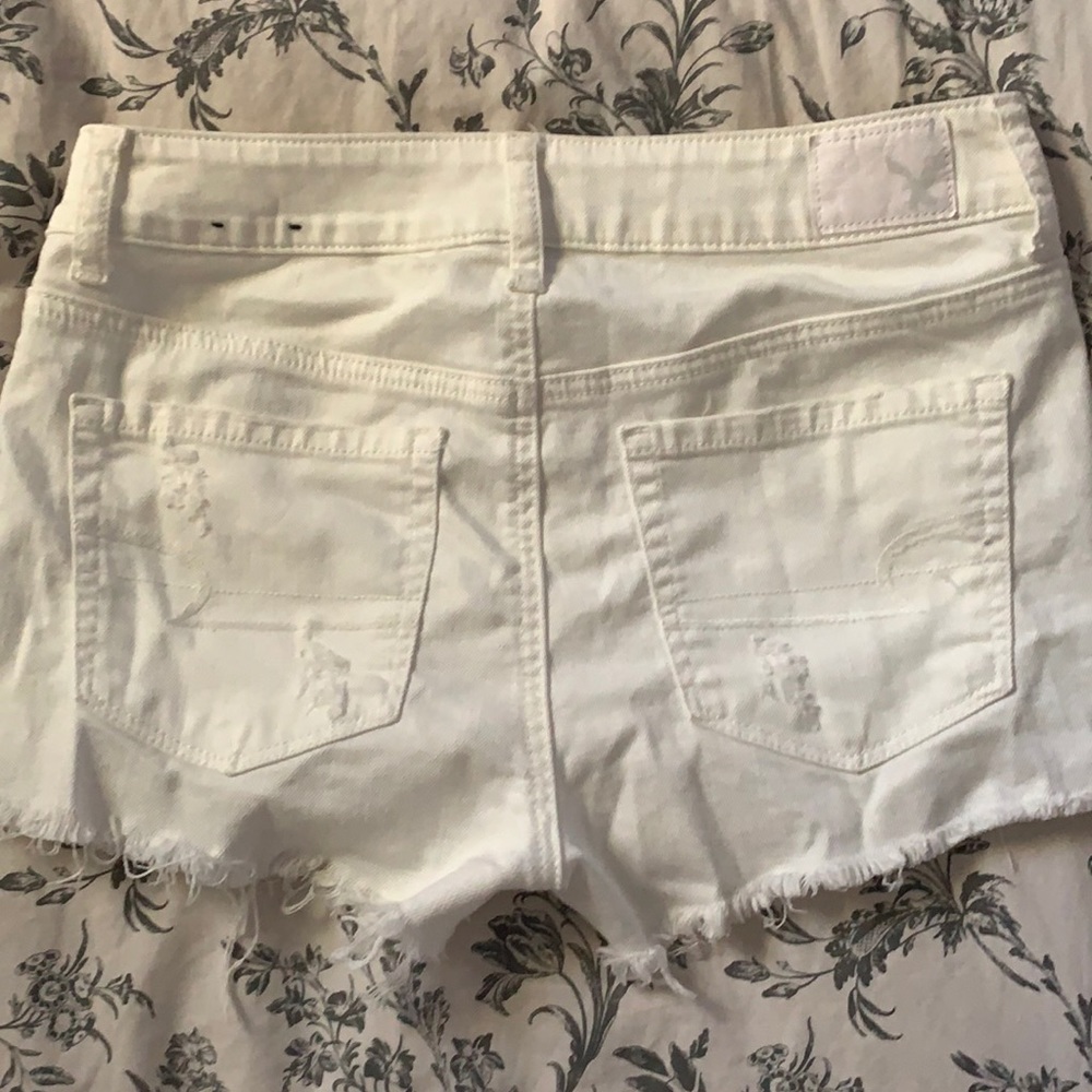 white american eagle women’s jean shorts